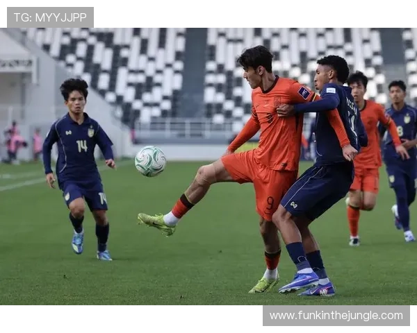 国足噩梦开局五后卫战术迷局 国足噩梦开局五后卫战术迷局